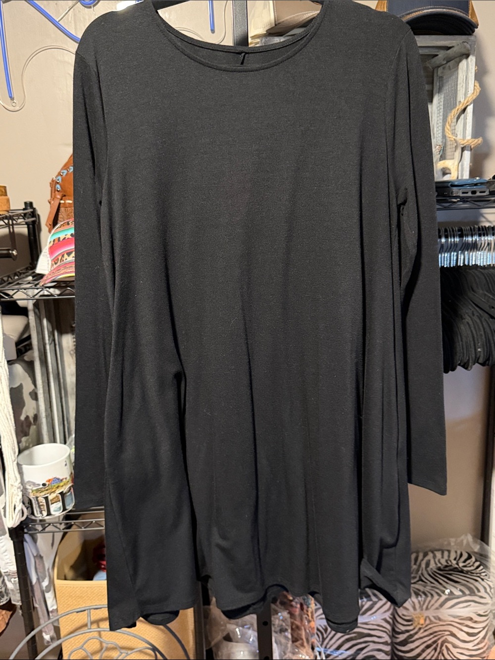 Everyday Black Long-Sleeve Midi Dress